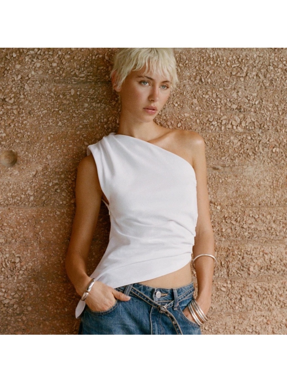 ZARA One-Shoulder White Asymmetrical Ruched T-Shirt Tank Top